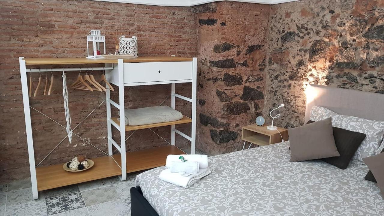 La Piccola Grotta Ursino Villa Катания Екстериор снимка
